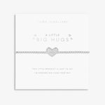 Joma beaded stretch bracelet with heart charm
