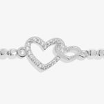 Joma beaded stretch bracelet with heart charm