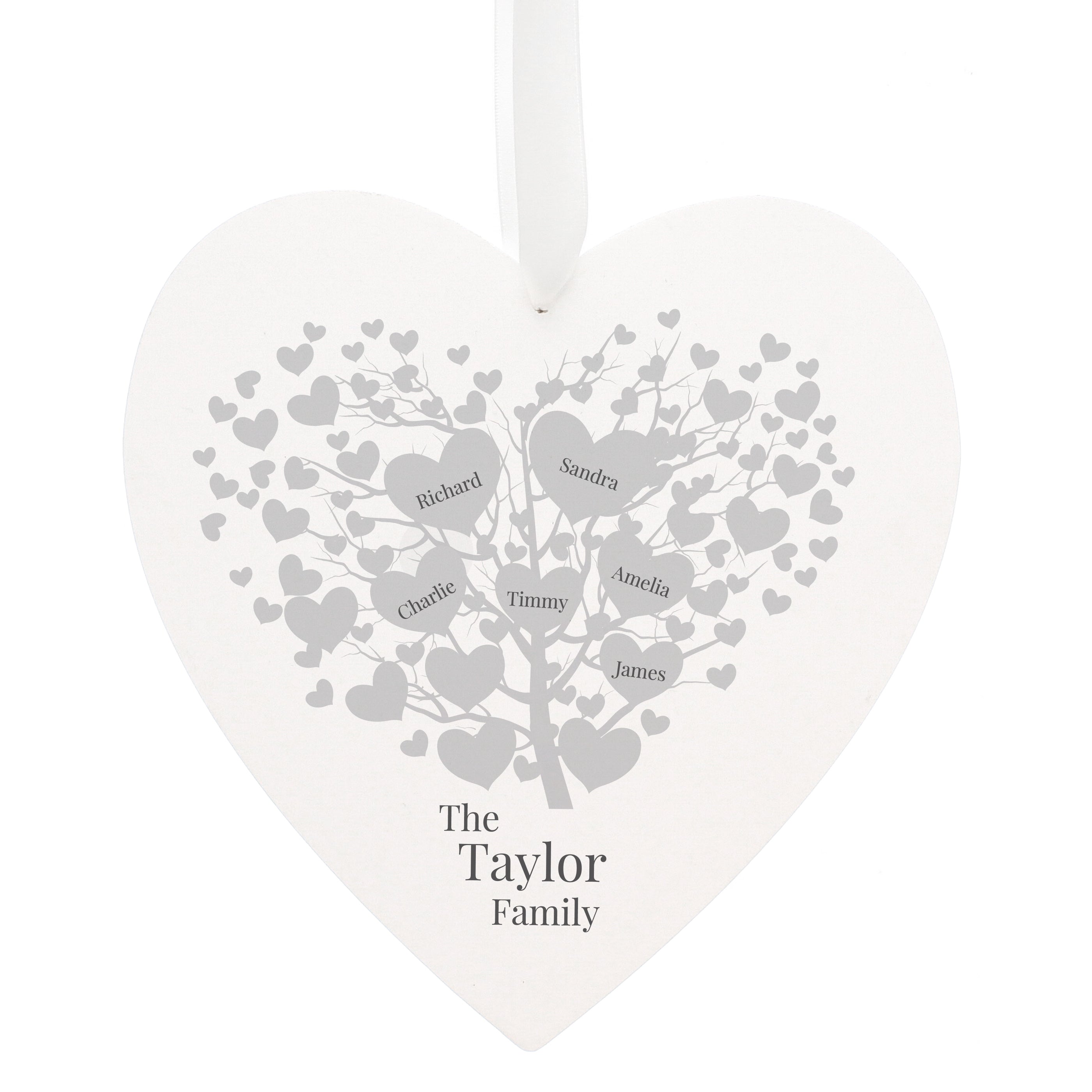 Wooden Hanging Heart with beautiful family tree design which can be personalised with  up to 9 family members.  Personalise with family surname up to 20 Characters and names (1 to 9) up to 12 characters per name. The text will appear as entered.